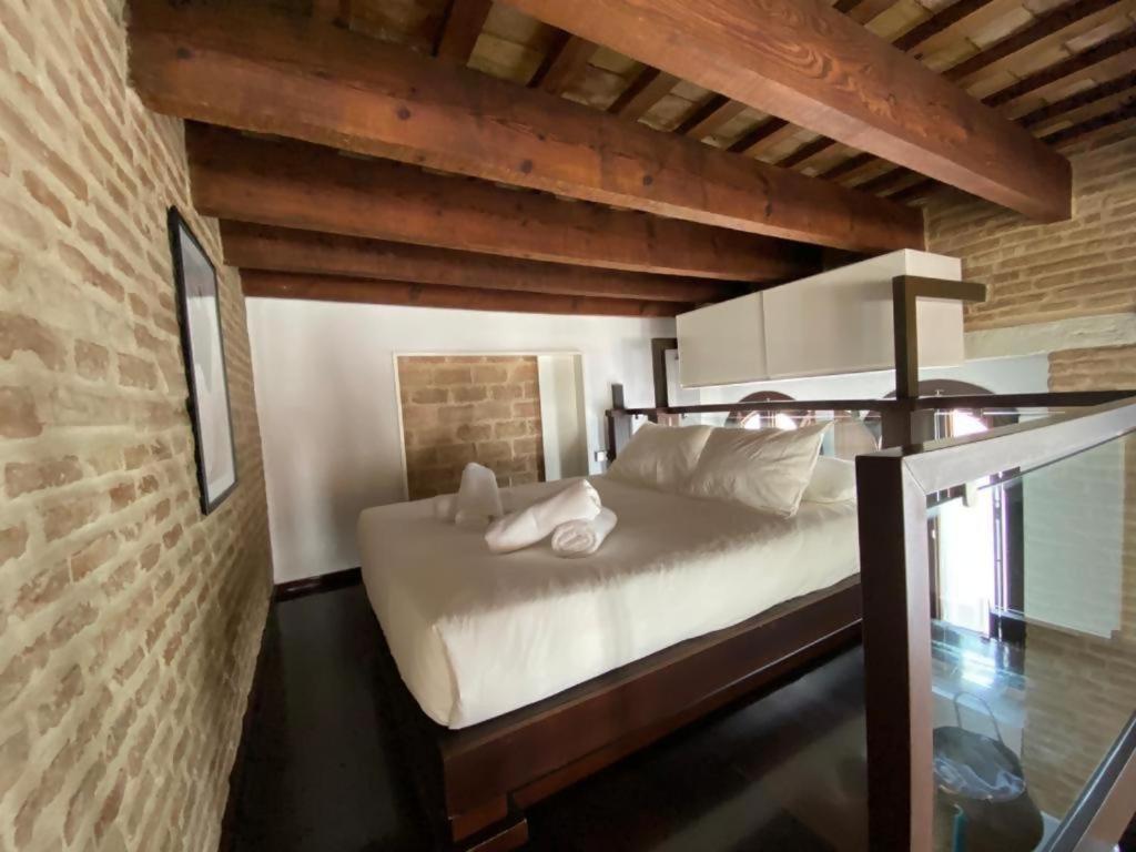 Appartamento Hostfy Centro Puerta Osario Siviglia Esterno foto