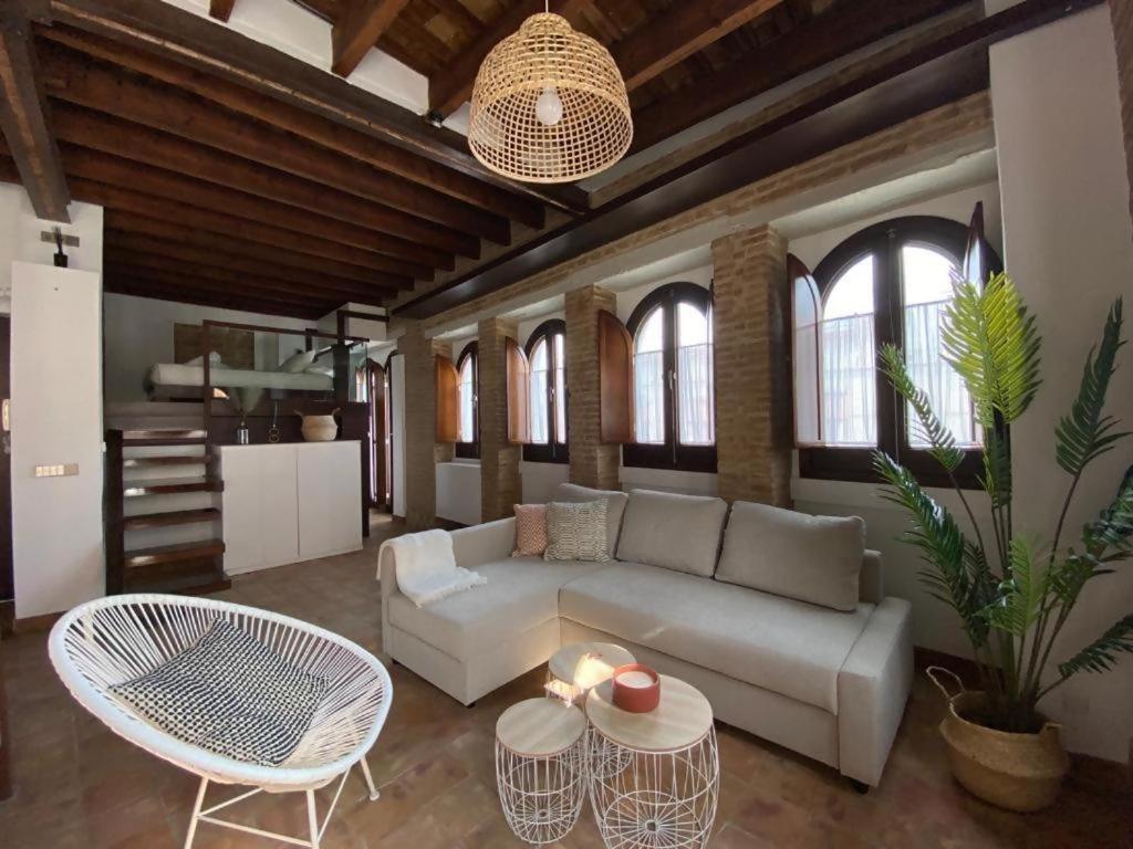 Appartamento Hostfy Centro Puerta Osario Siviglia Esterno foto