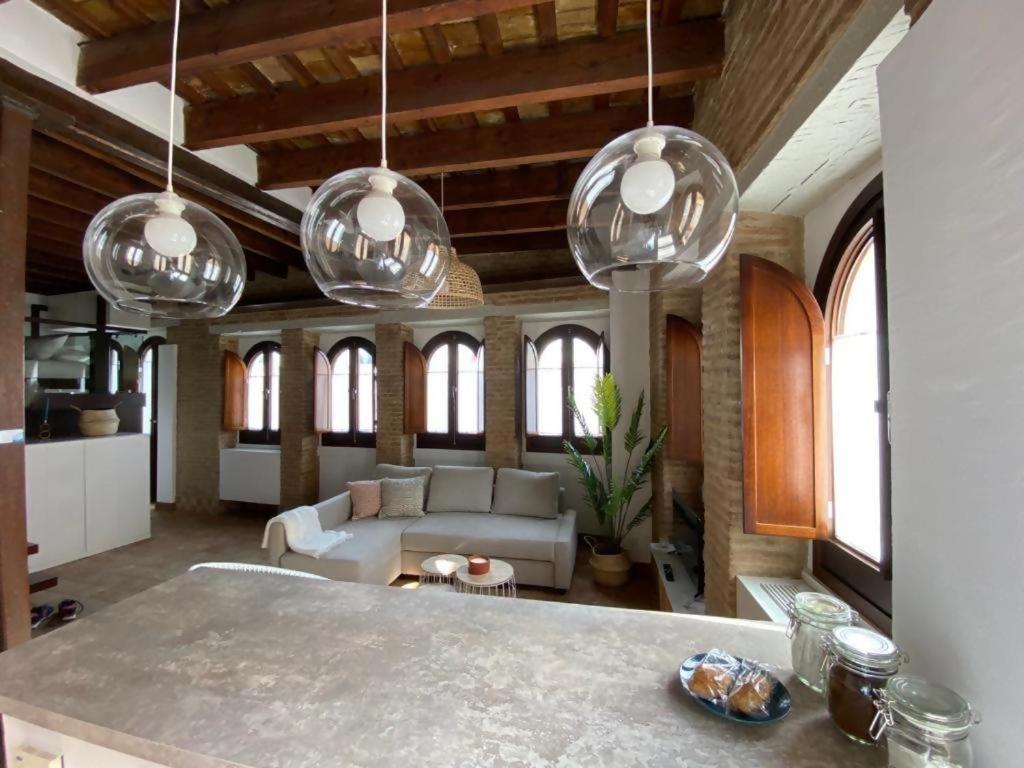 Appartamento Hostfy Centro Puerta Osario Siviglia Esterno foto
