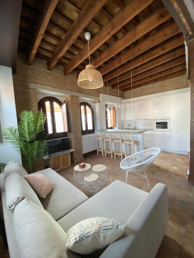 Appartamento Hostfy Centro Puerta Osario Siviglia Esterno foto